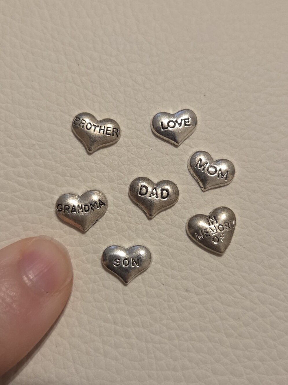 Silver Sentiment Heart Charm Lot - Family Words
